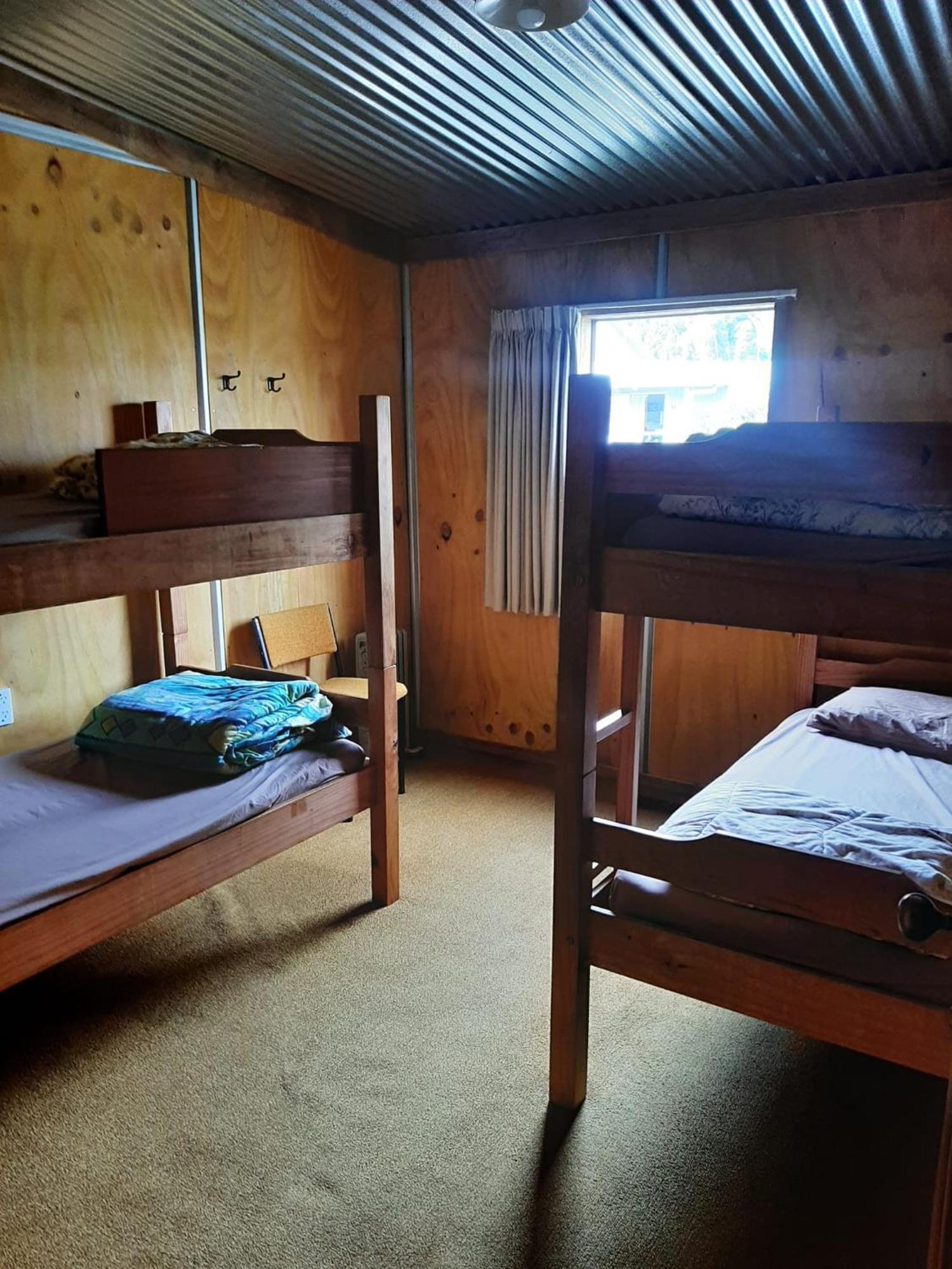 The Crossing Lodge & Backpackers Erua Esterno foto