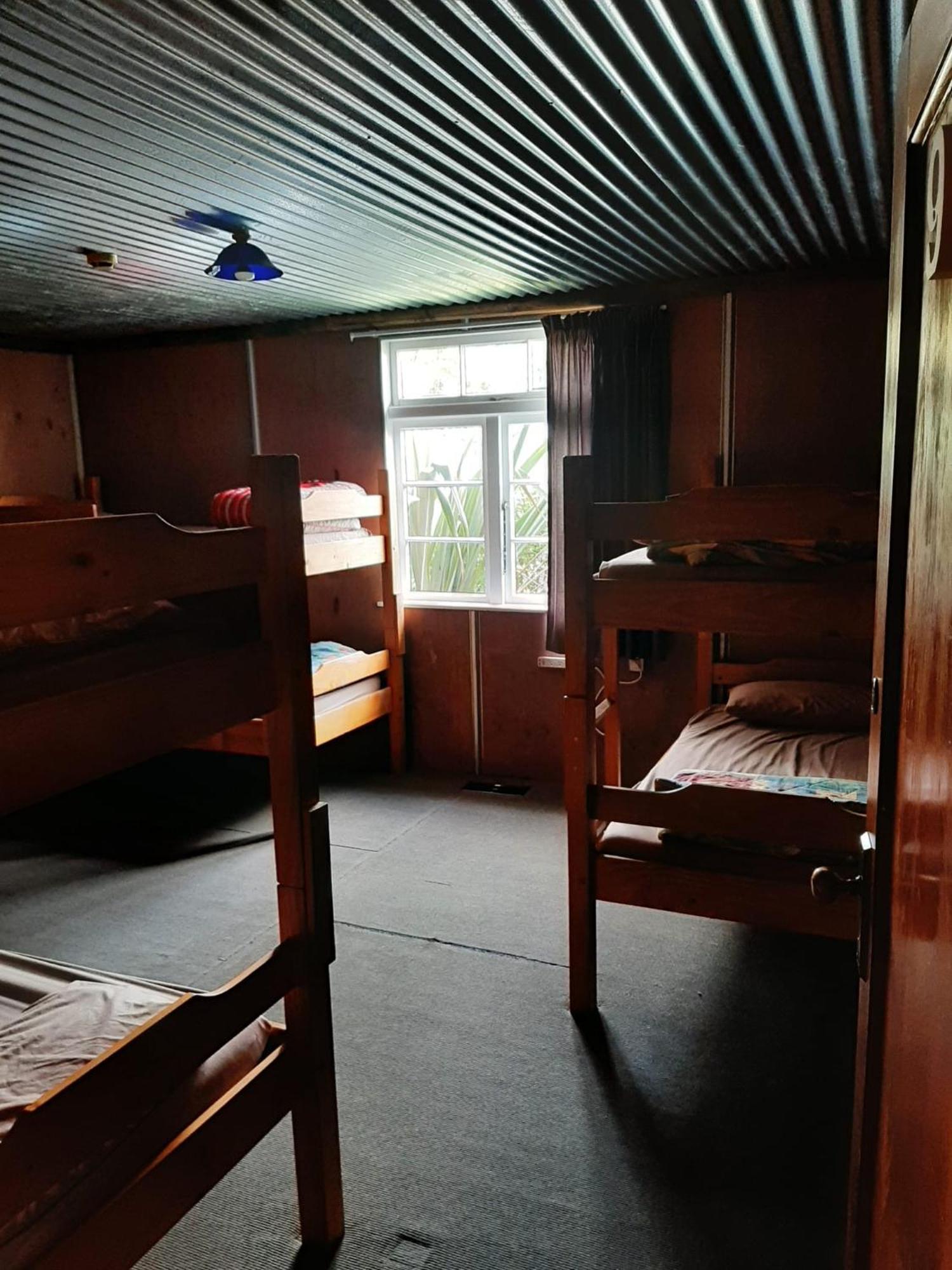 The Crossing Lodge & Backpackers Erua Esterno foto