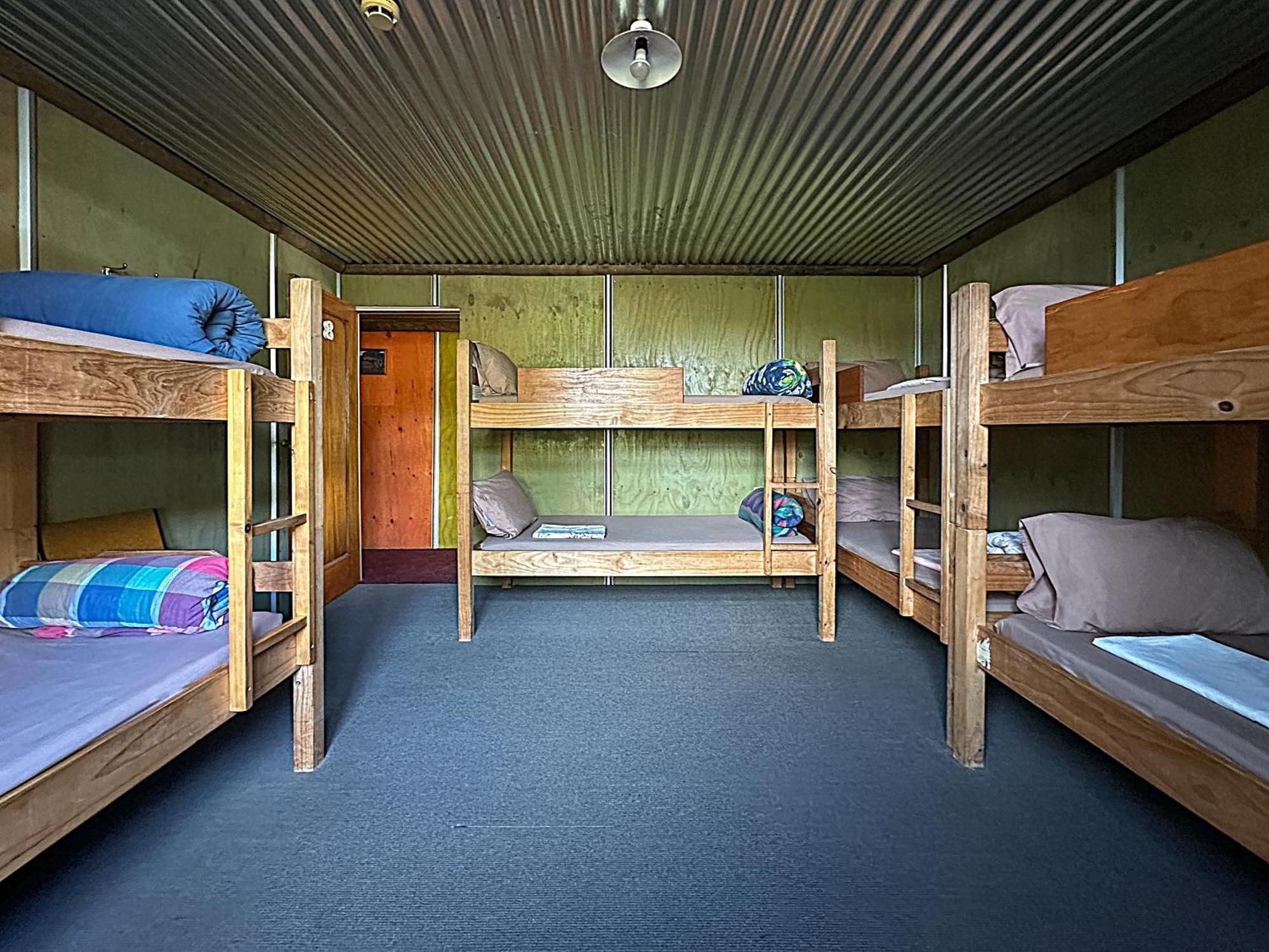 The Crossing Lodge & Backpackers Erua Esterno foto
