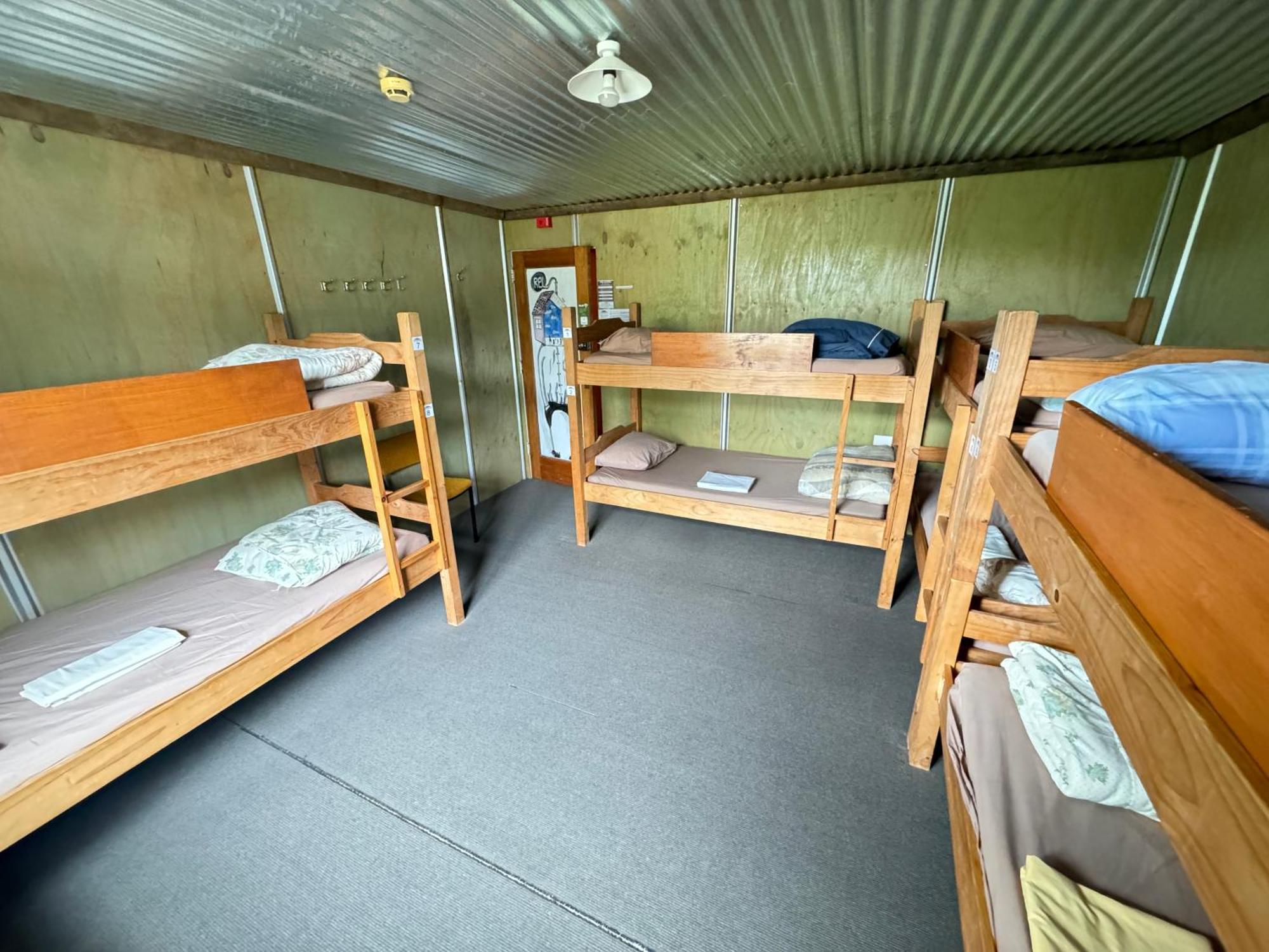 The Crossing Lodge & Backpackers Erua Esterno foto