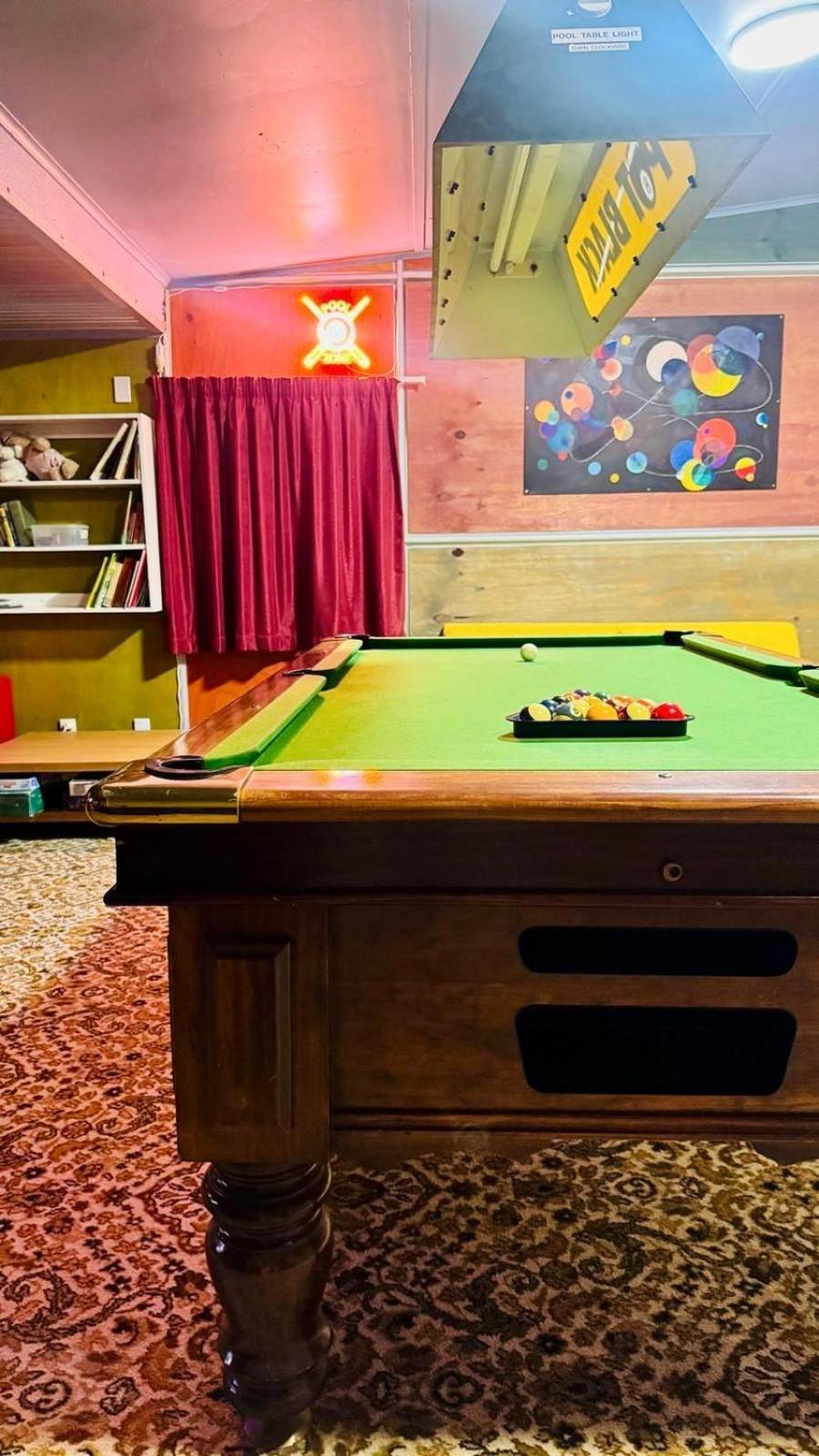 The Crossing Lodge & Backpackers Erua Esterno foto